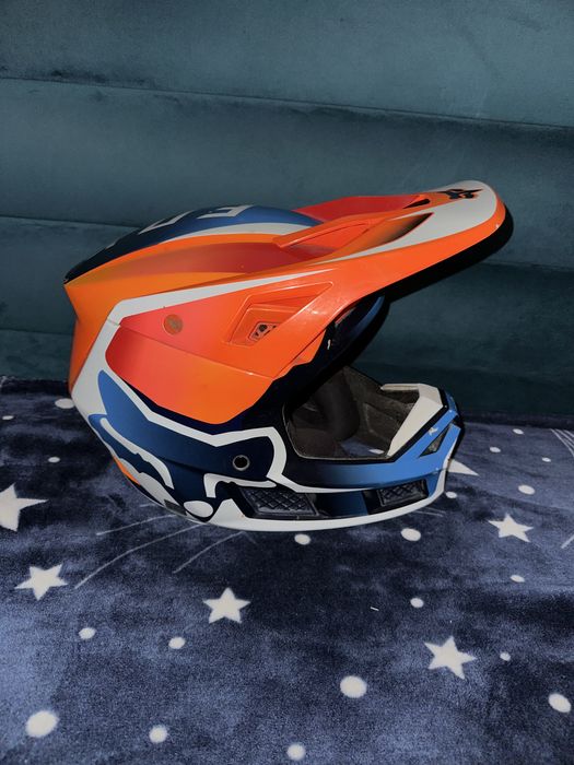 Продам Шоломи Ендуро (fox v3 )(airoh)(shoei)(alpinestar sm5)
