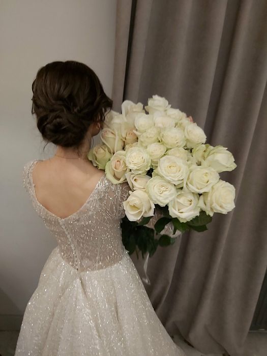 Весільна сукня в гарному стані