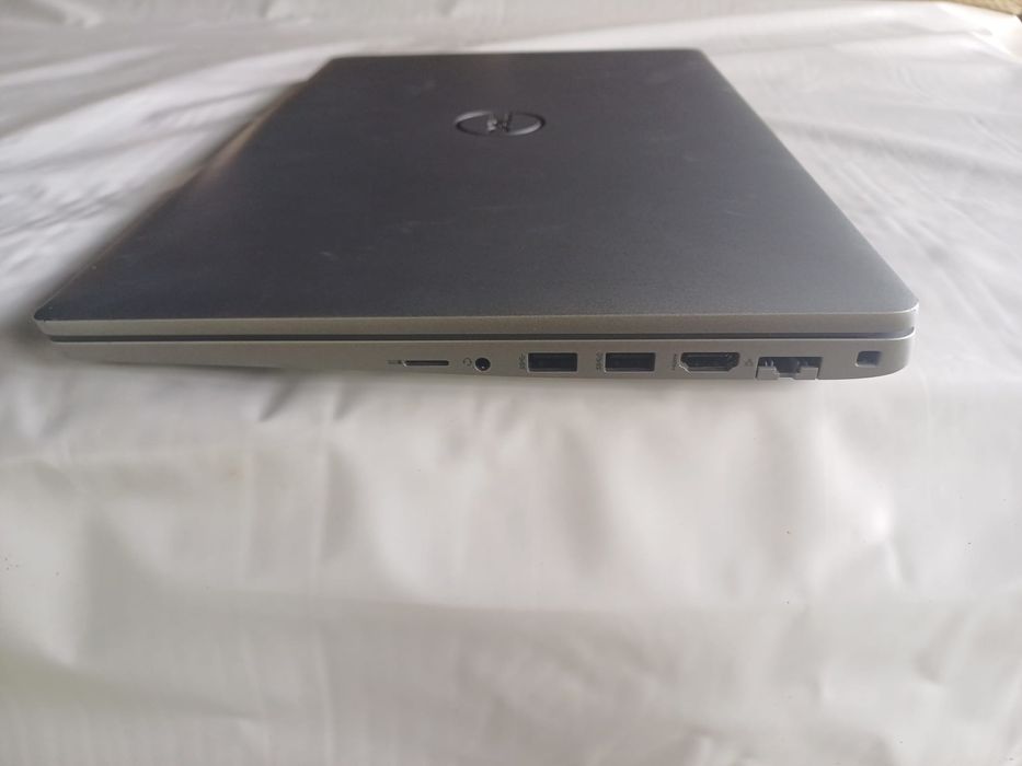 Dell Latitude 5520 Portátil Profissional