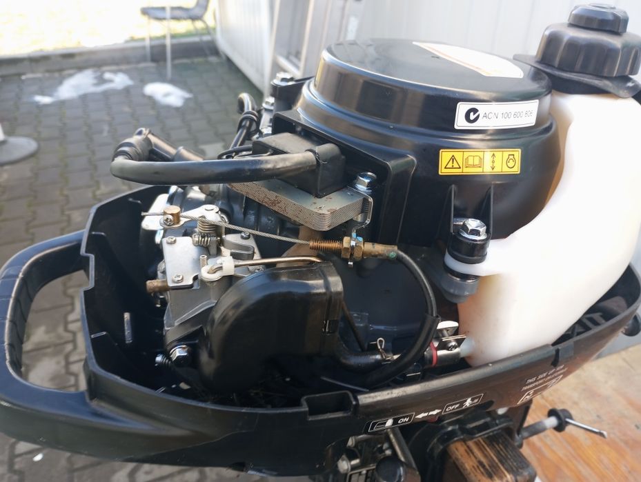 Silnik zaburtowy Suzuki 2.5KM 4suw osłona śruby