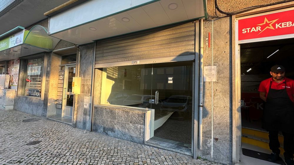 Aluguer de loja em Vialonga