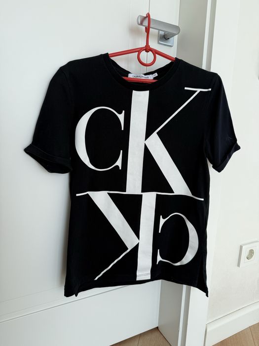 Футболка calvin klein