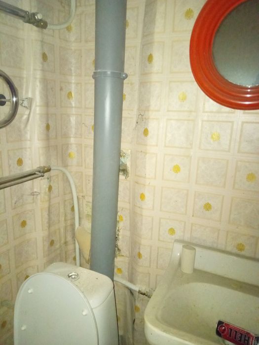 1-к проспект Поля 84,район магазина.Уют.