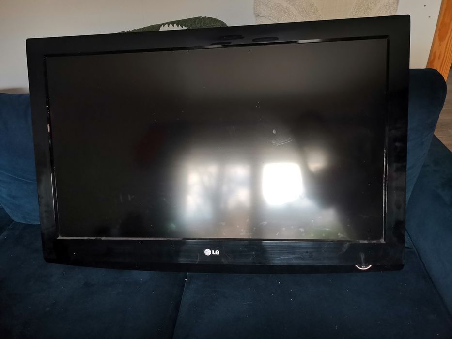 Telewizor LG 37 cali