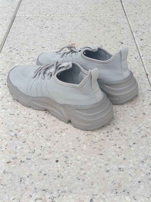 Nowe   sneakersy