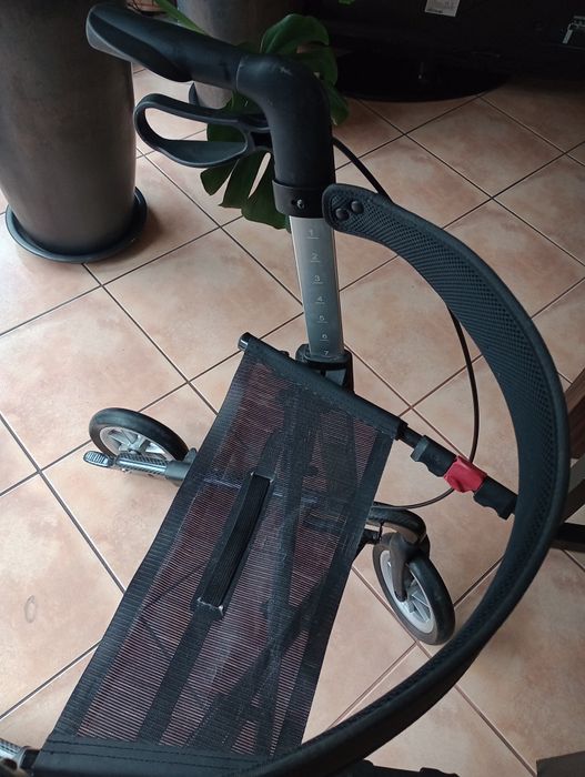 Balkonik Rolator Chodzik KarbonFirma Athlon