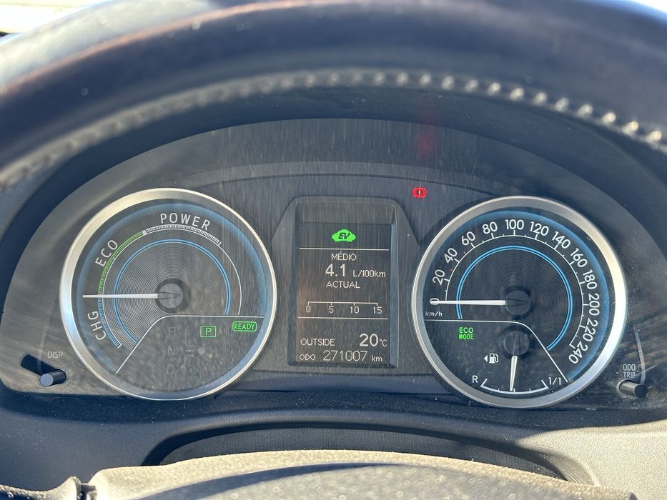 Toyota Auris 1.8 HSD