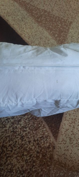 Подушка для сна. Убодная с вырезом для плеча.