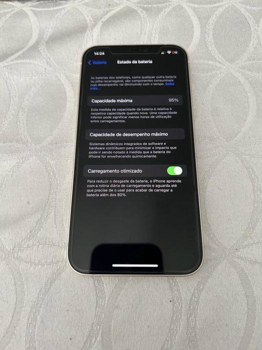 Iphone 12 usado, em muito bom estado