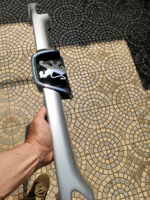 Grelha frontal  Peugeot 206 com simbolo