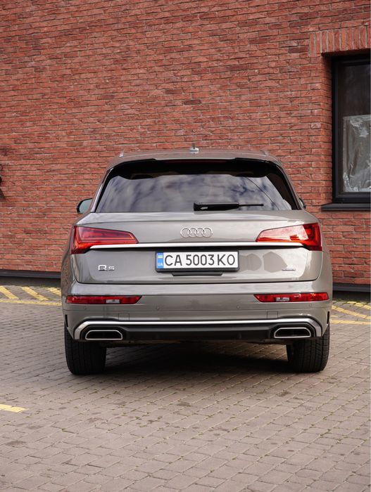 Audi Q5 2023 рік 2.0 tfsi MHEV