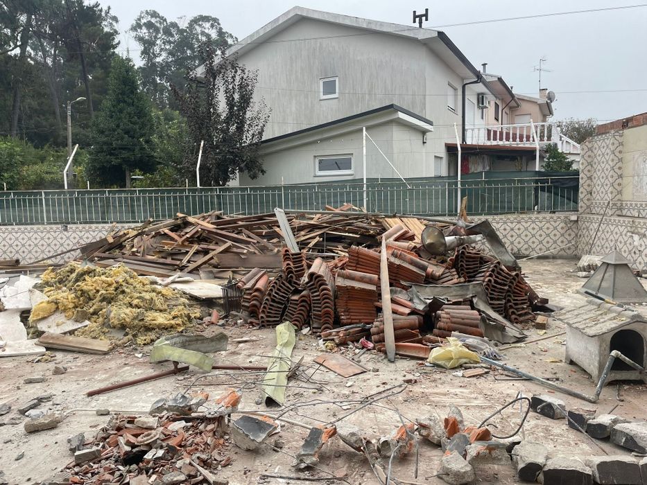 Faço remoção de entulho