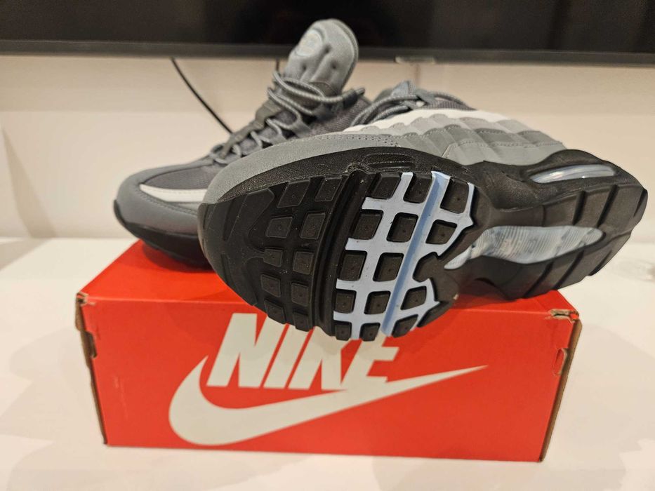 Tenis nike air max 95