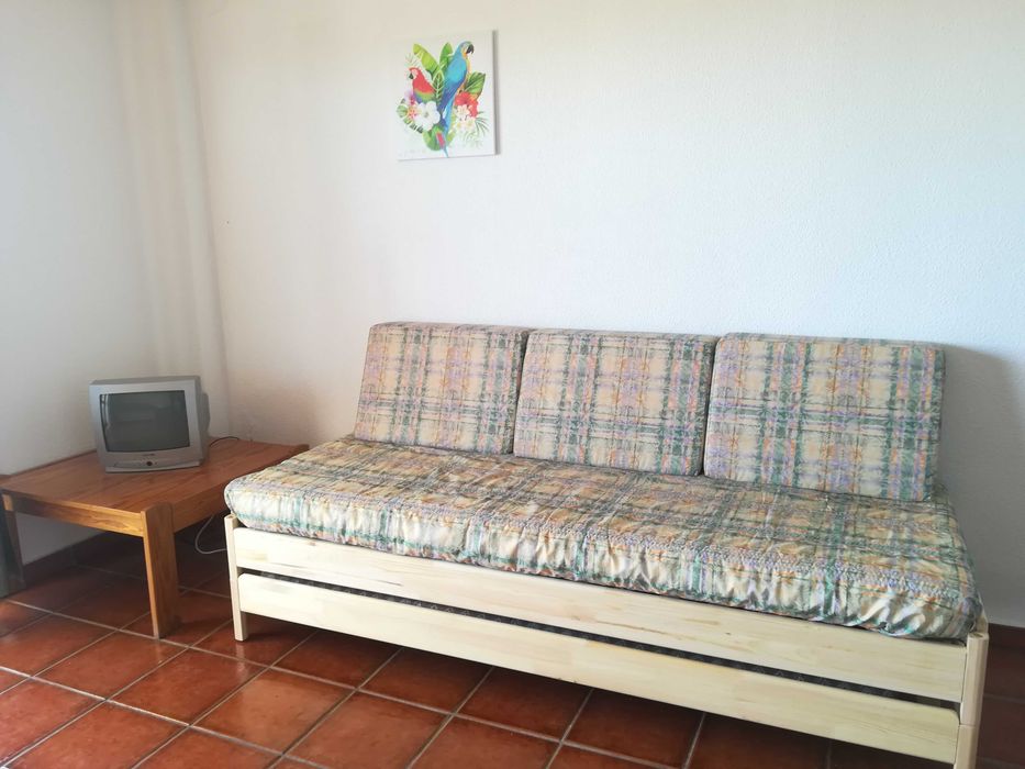 Penthouse em Vilamoura com piscina, varanda e vista de sonho mar e golfe