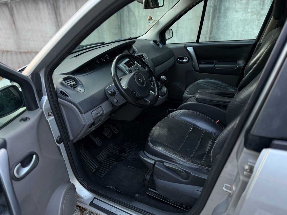 Renault Grand Scénic 7 Lugares | Pele | GPS | Muito Espaçosa