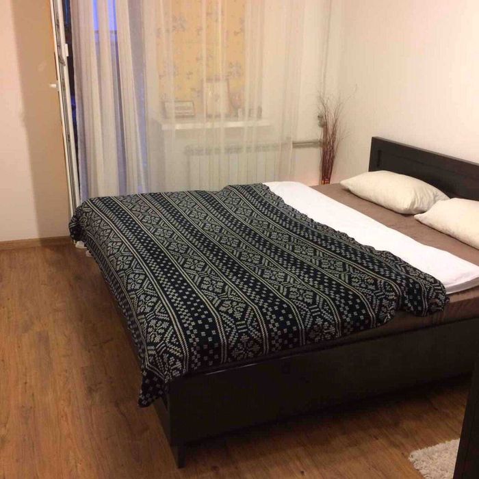 Сдается 3-х комнатная квартира на Артема