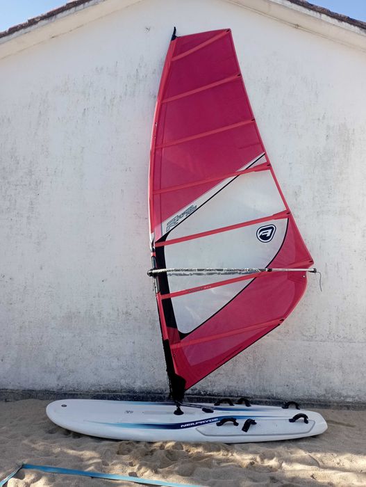 Kit  windsurf com prancha Neilpryde RS One 209 L, com patilhão