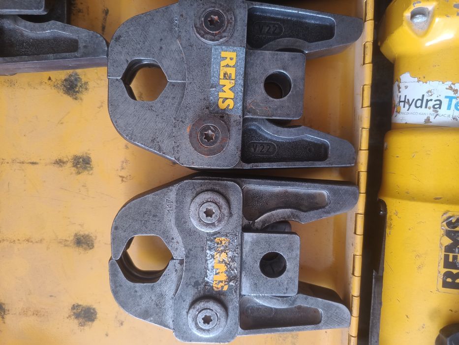 Zaciskarka rems se v15,18,22,28,35