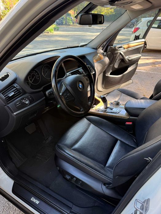 продам свою BMW X3 2013