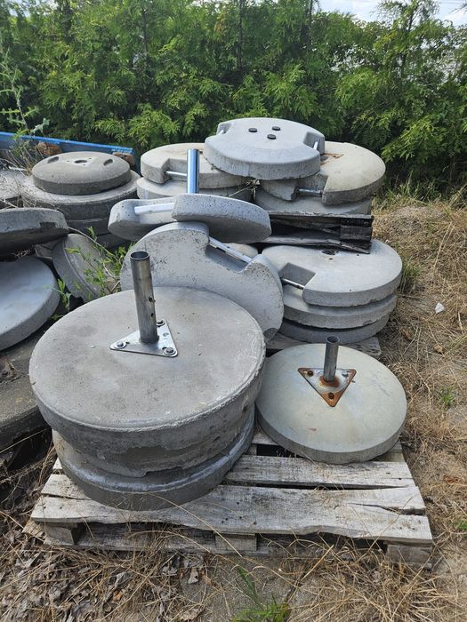 Betonowa podstawa parasola. Duże sr 60cm i 70cm.