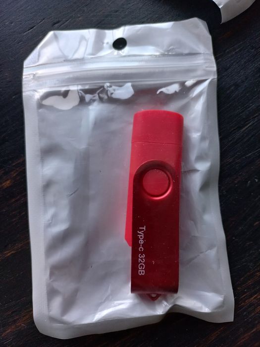 Флешка 64/32GB,USB flesh-Type-c flesh