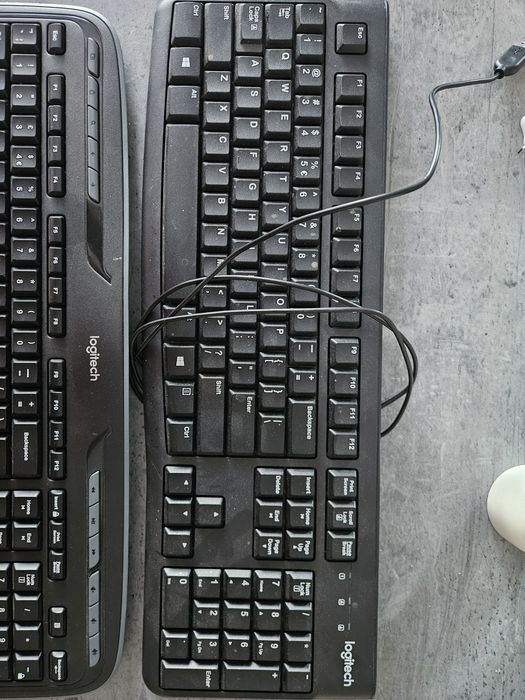 Klawiatury logitech przewodowa i bezprzewodowa
