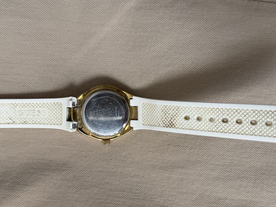 Zegarek damski Guess
