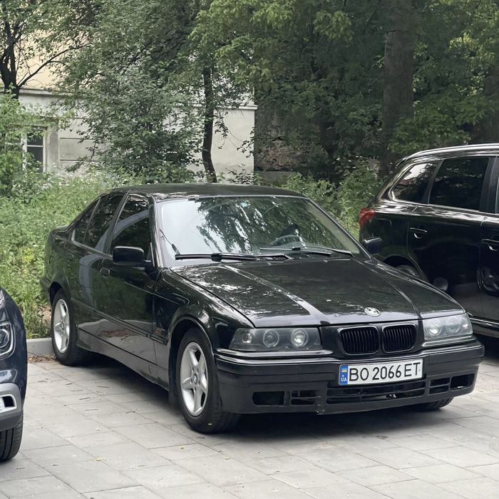 Продам авто BMW E36