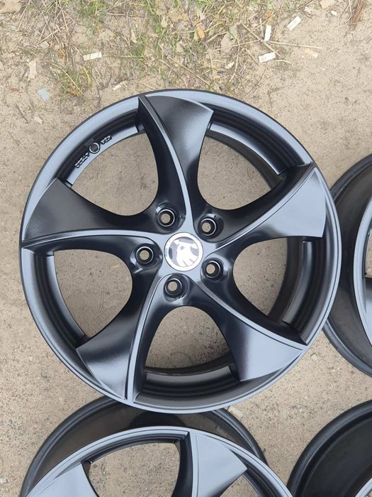 Продам комп.німец.дисків BAVARIA TECHNIK на SKODA R17 5x112