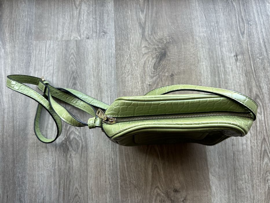 Mala Parfois verde