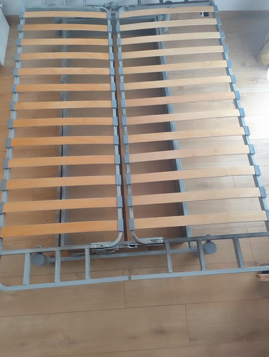 Sofa rozkładana/łóżko ze skrzynią IKEA 140*200