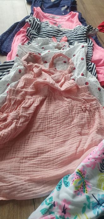 Sukienki dla dziewczynki