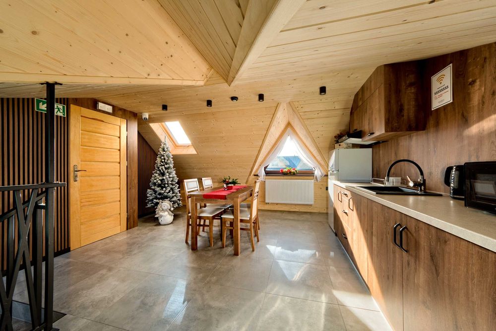 Weekend Majowy Zakopane Noclegi Domki Jacuzzi Wyżywienie ZieloneSzkoły