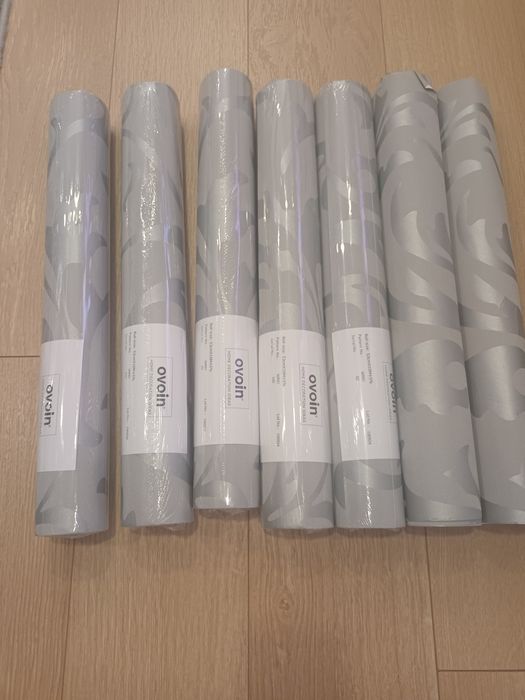 Papel de parede cinza e prata