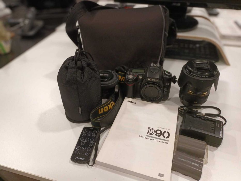 Kit Fotográfico: Nikon D90 + Lente Nikon AF-S 18-200mm f/3.5-5.6 VR II