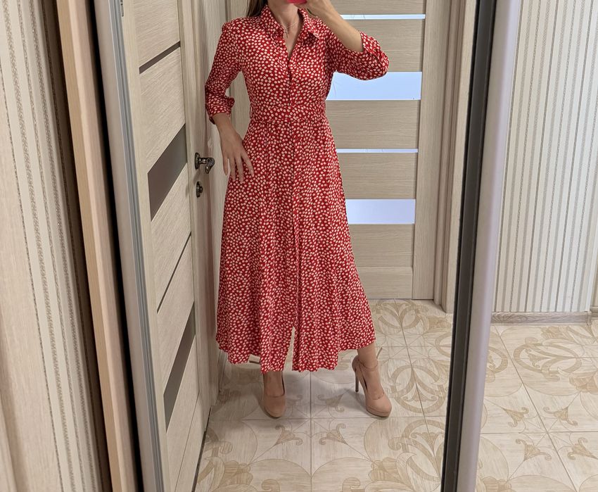 Червона жіноча сукня -сарафан міді с-м