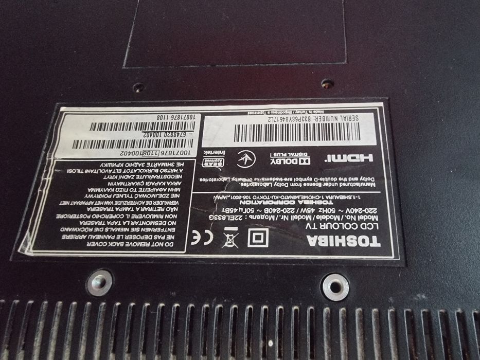 Mały telewizor  LED Toshiba 22 cale