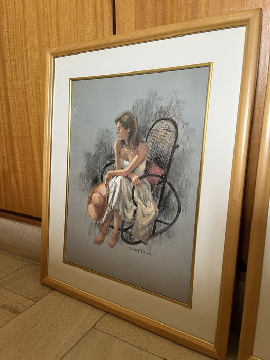 I offer decorative framed pictures64752167562883122