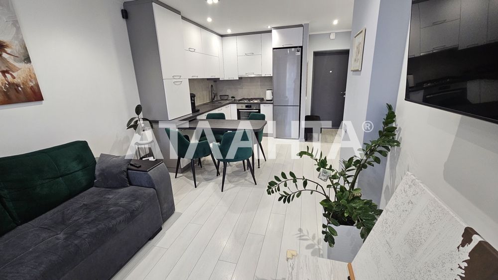 Сучасна двокімнатна квартира з якісним ремонтом