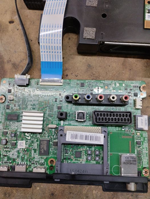 TV Samsung UE40j5100aw peças