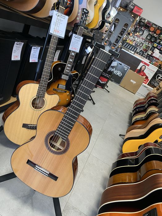 Martinez MC-48C 4/4 Cedrowa - gitara klasyczna