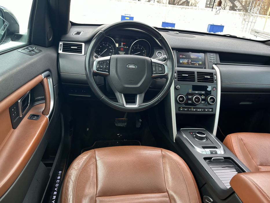 Land Rover Discovery Sport HSE Luxury