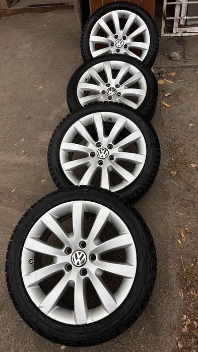 5-112 R17 VW CC J7.0 ET33 4 шт