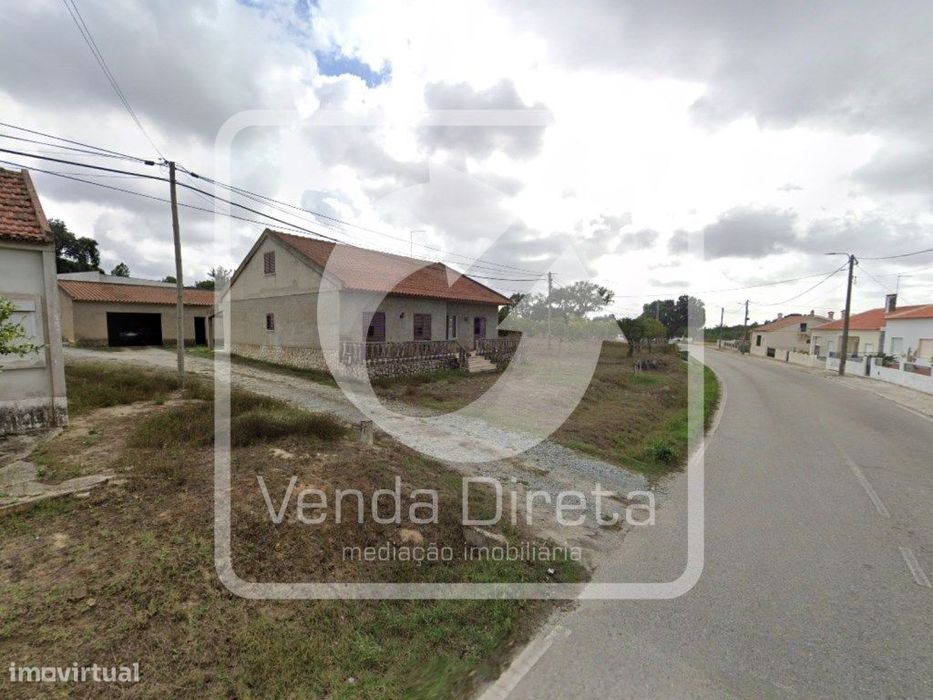 Moradia T3 Isolada | Garagem 720 m² de Terreno | Foros da Afeiteira...