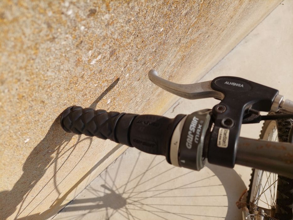 Bicicleta BTT Esmaltina