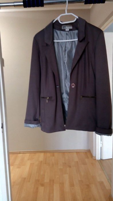 Elegancka marynarka damska