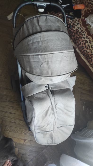 Продам коляску практически новая