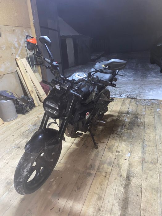 Продам мотоцикл кові верта 200