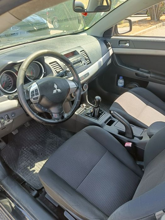 Mitsubishi Lancer — fotografia 3