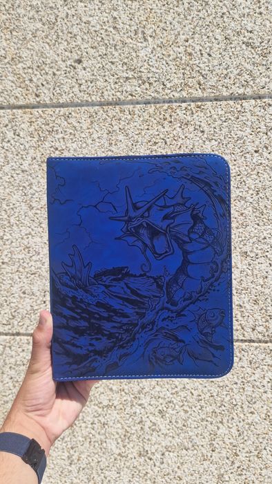 Binder Gyarados 4 Bolsos para Toploaders